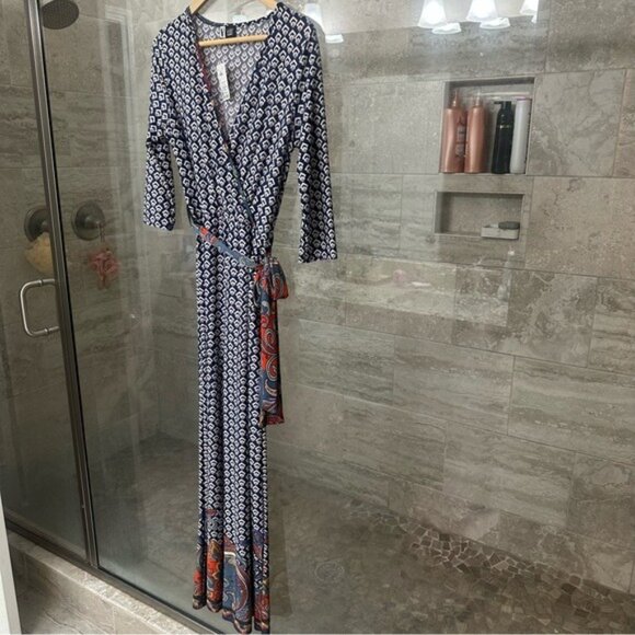 Vibe Sportwear Paisley Wide Leg Jumpsuit Blue Red Size Small NWT - Picture 3 of 13